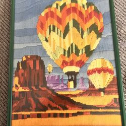 Got Air Balloon W/Desert Background
