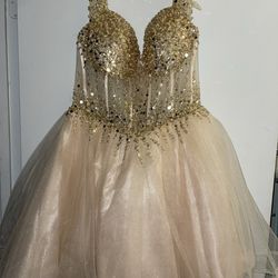 Quinceañera XV Champagne Dama Dress, Dancing Queen