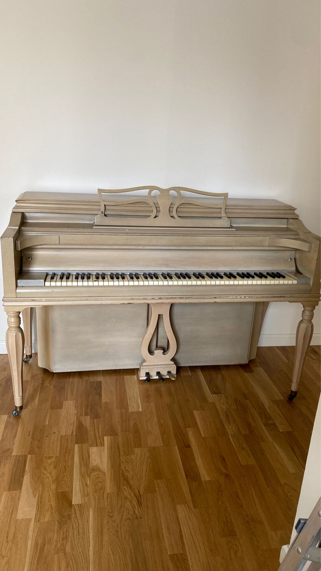 Knabe Antique Upright Piano