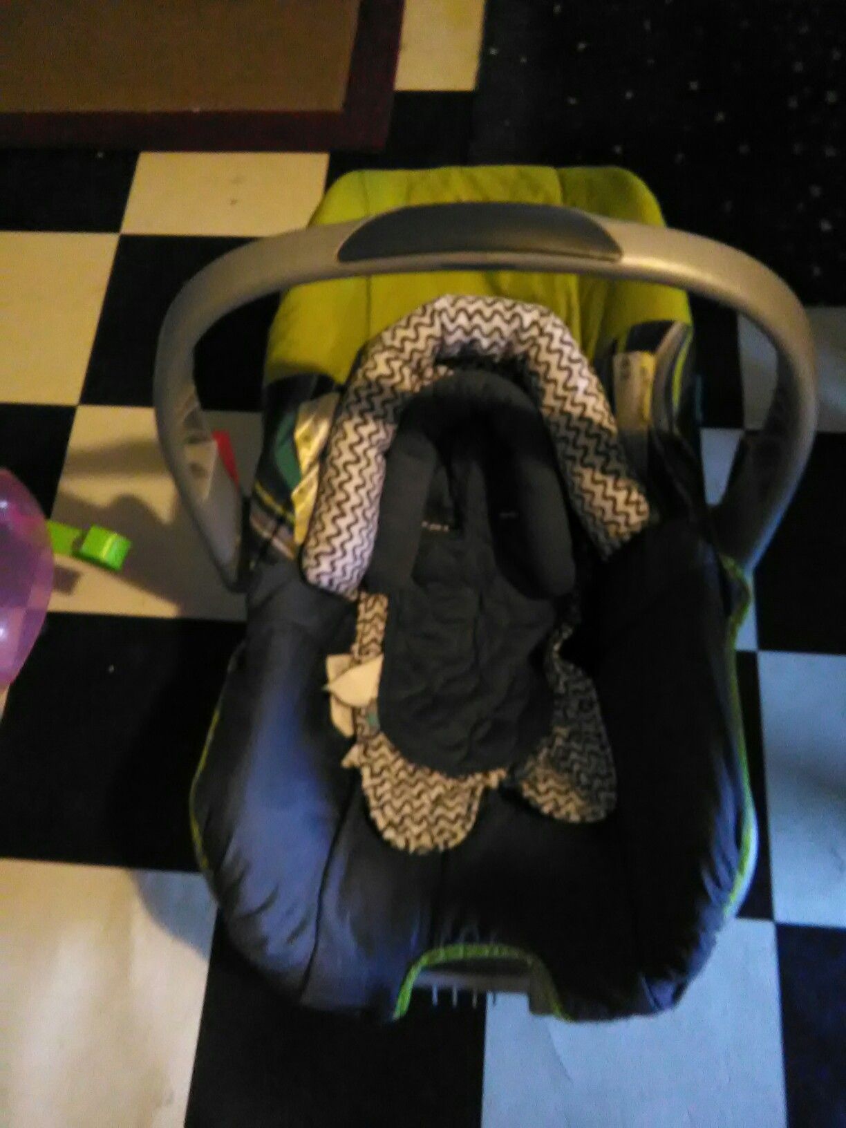 Infant car seat with insert