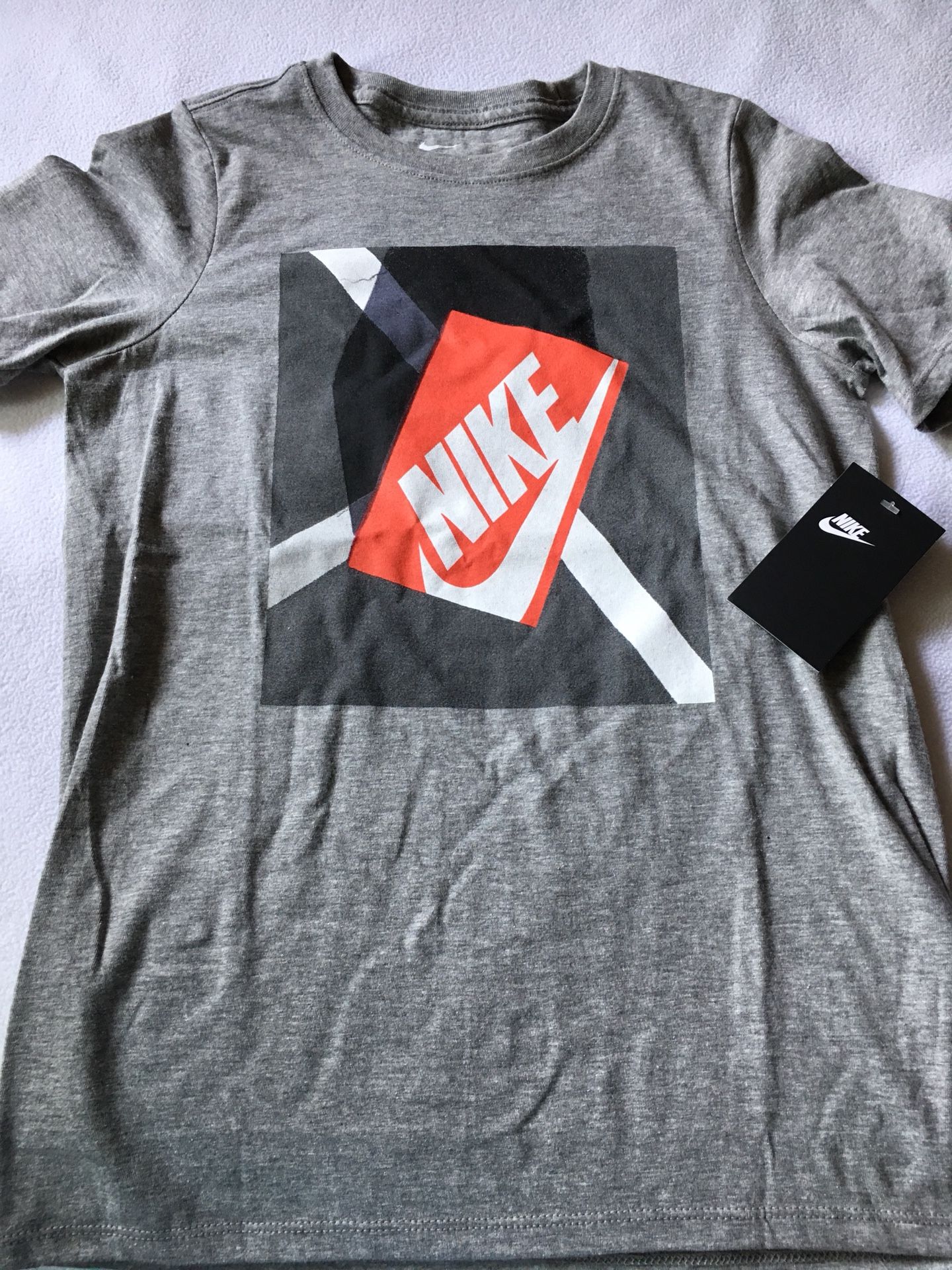 Nike youth Size Medium shirt