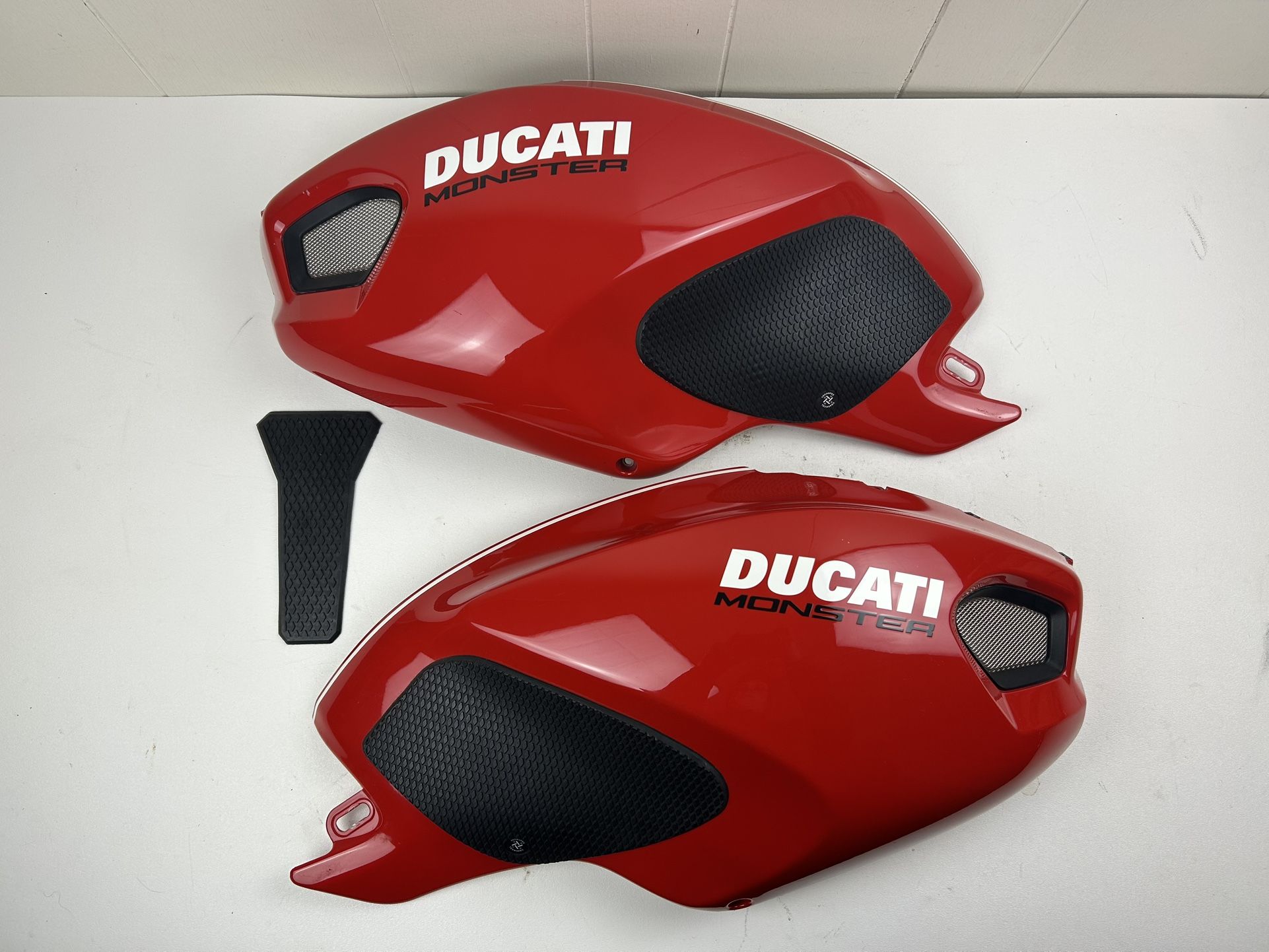 2012 Ducati Monster Evo