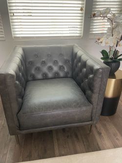 Crate and Barrel Gray/Black Tufted Leather Chair