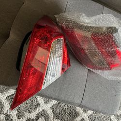 Honda Civic- Taillights 2012