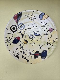 Miro Hanging Art Plate 16"