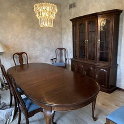 Dining Room Set And China Cabinet 