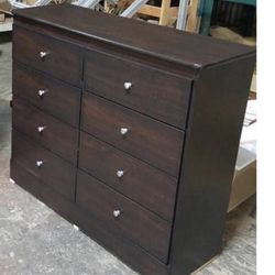 8 Drawer Dresser