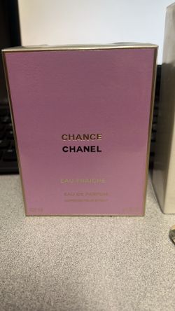 Perfumes $70 dlls.  12 o más $60 dlls