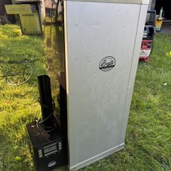 Bradley Smoker