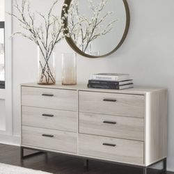 Ashley Socalle 6 Drawer Dresser
