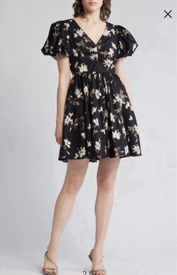 Chelsea28 Puff Sleeve Dress Size Small No Tag - Pickup From Northridge Area