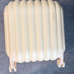 Brand New Carry-On Suitcase 20” / Lightweight Spinner Luggage