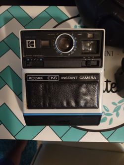 1 KODAK  1 PENTAX  1 OLYMPUS  CAMERAS 