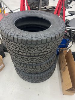 TOYO TIRE OPEN COUNTRY A/T III 265 /70 R18 Set of 4 New Dealer Take offs