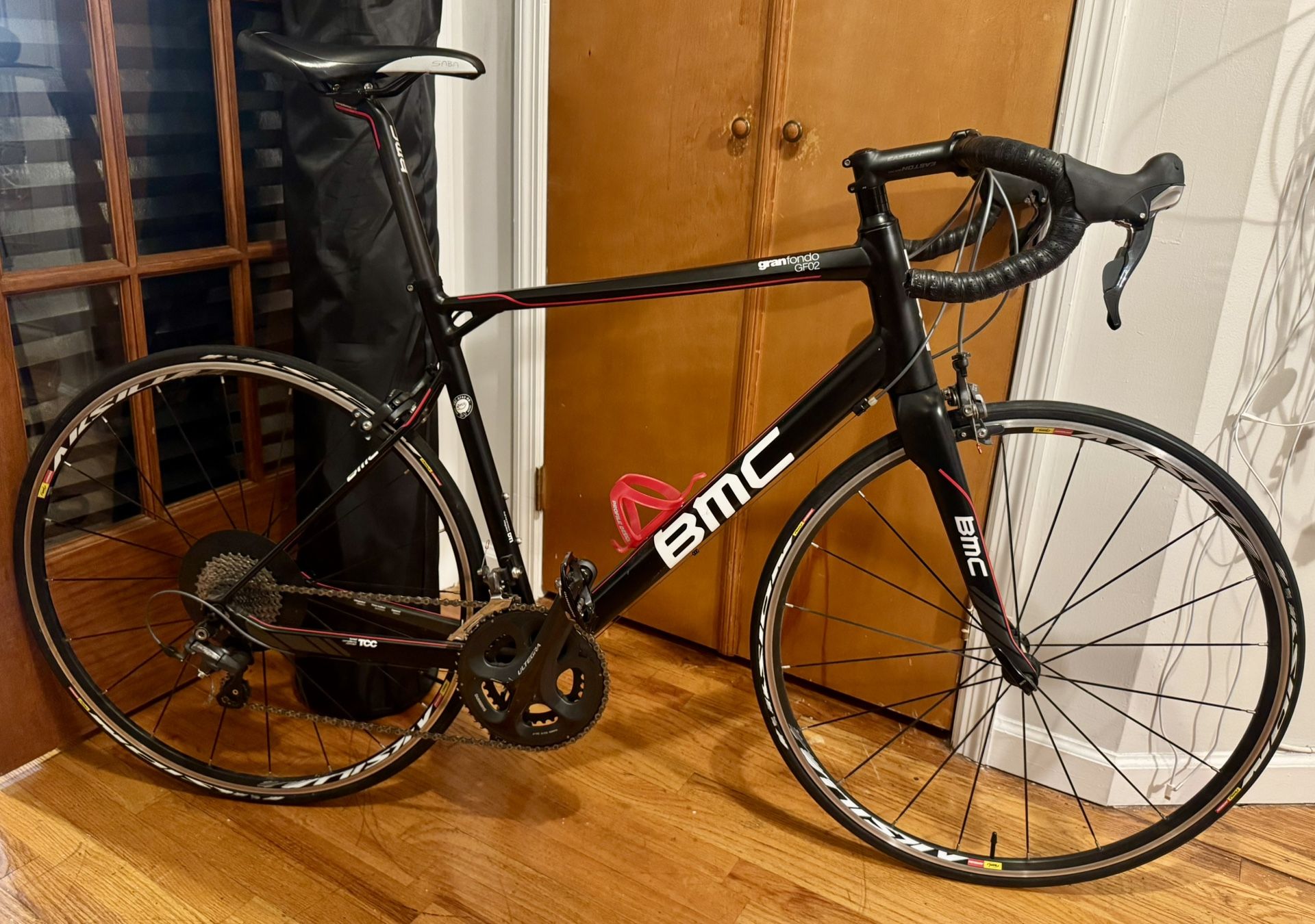 BMC Granfondo GF02 Road Bike - Size 58cm - Shimano Ultegra - Aluminum Frame/Carbon Fork
