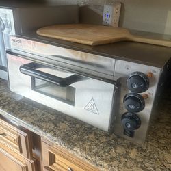 Newer 16” pizza oven!