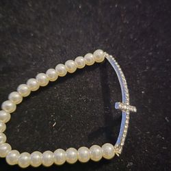 Bracelet White Color