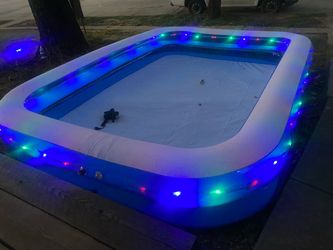 Cool Off! New DanRelax 119"x84"x17" Family Inflatable Pool W/ LED Lights & Electric Air Pump