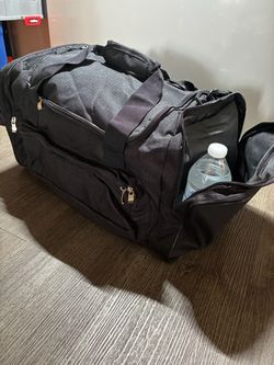 20 inch black sports duffel bag