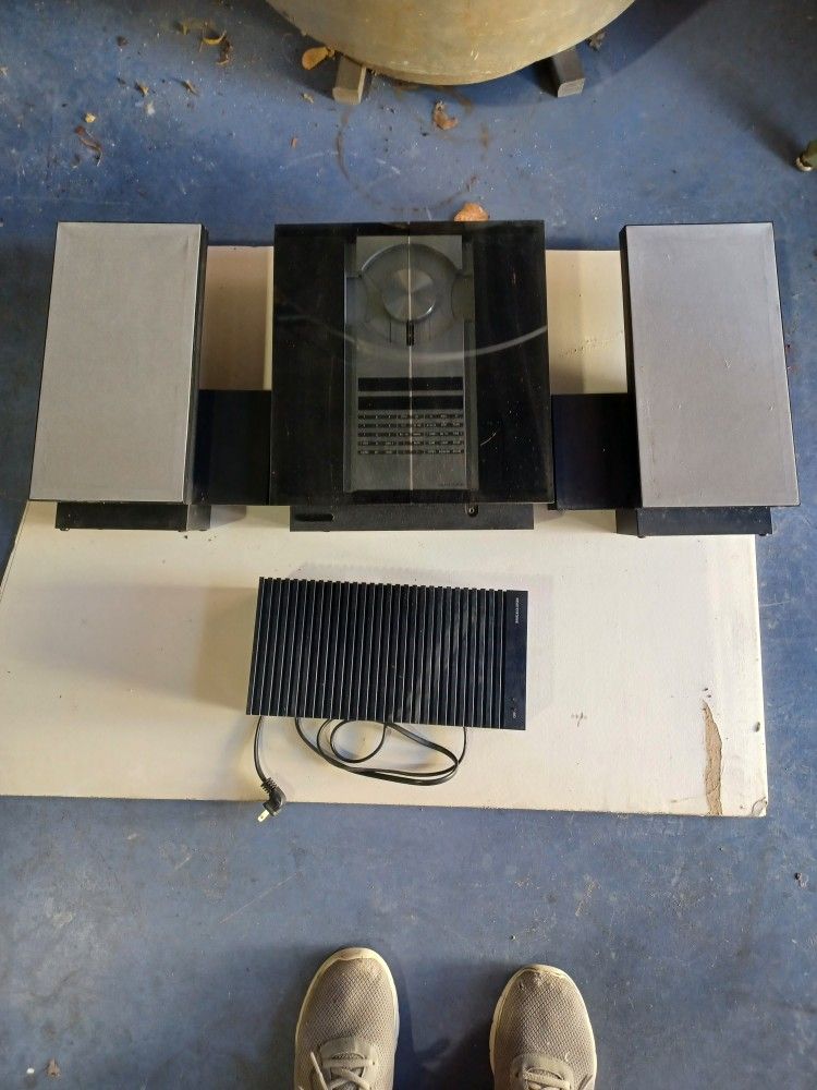 Bang and Olufsen Beo Sound 2300 with 2 Speakers and Converter