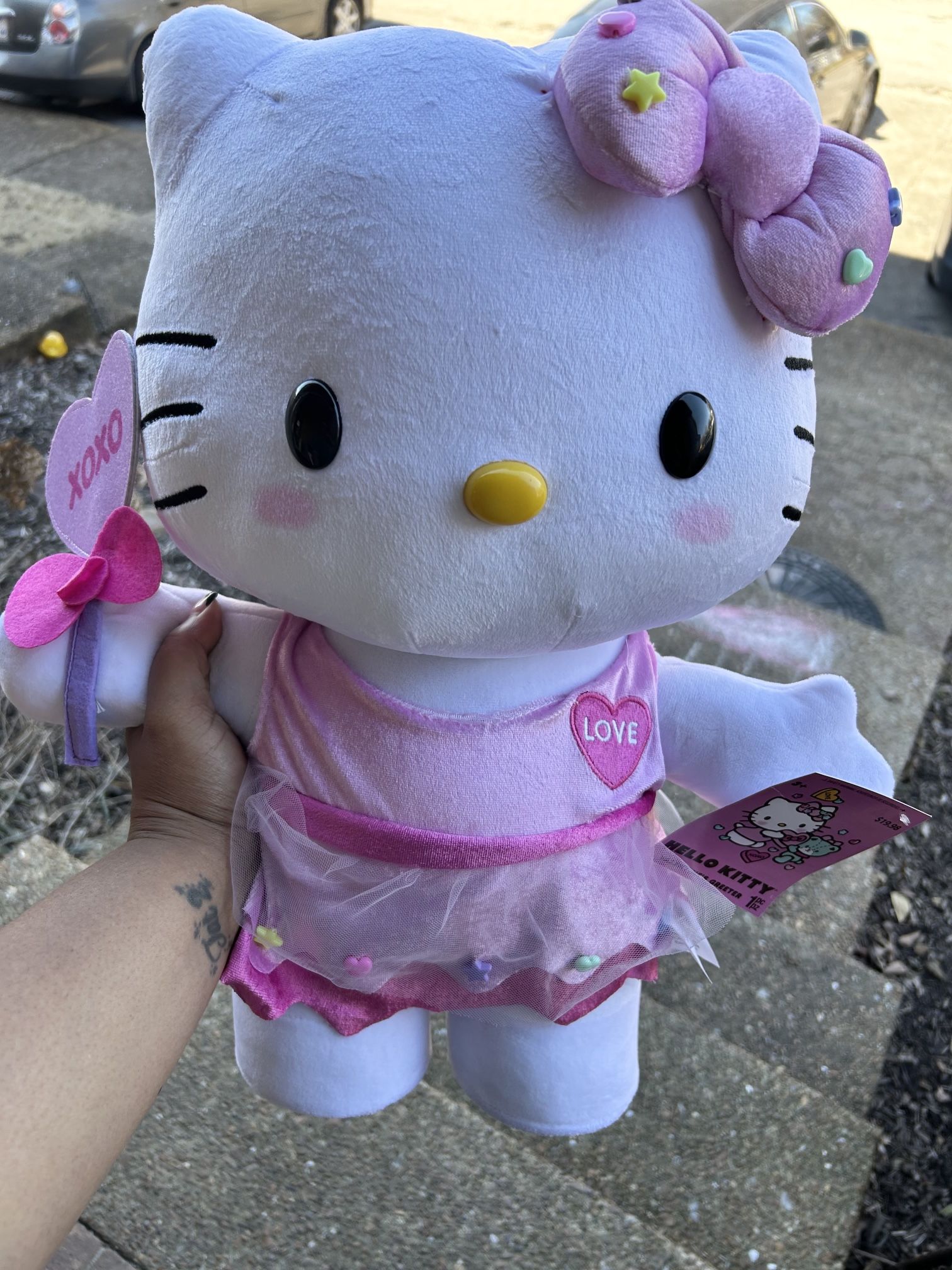 Hello Kitty Greeter