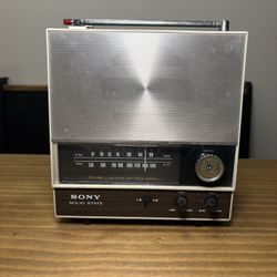Vintage Sony 8F-38WA Solid State AM/FM Radio – Woodgrain – Tested Working