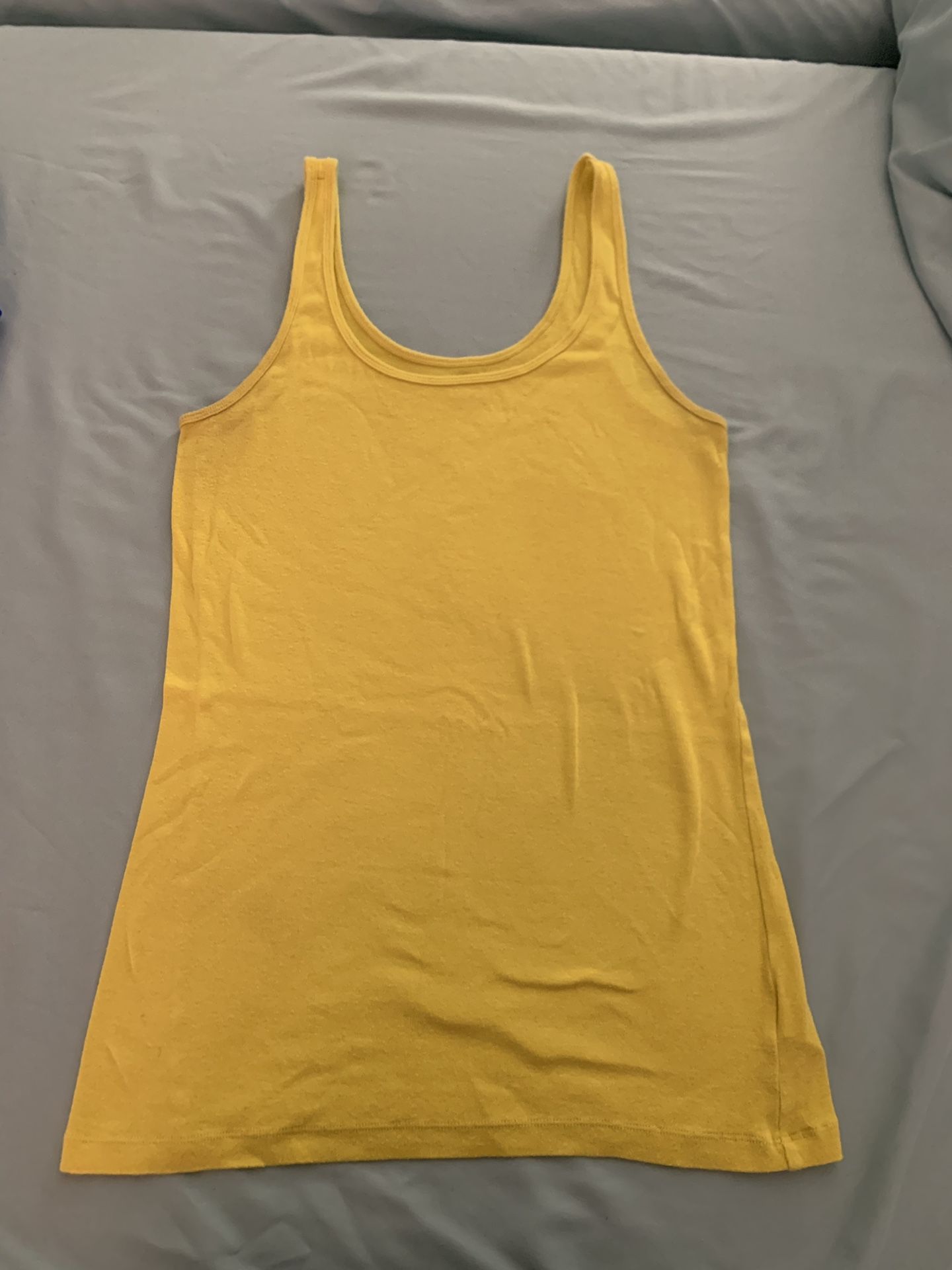 2 Old Navy “Tamis”