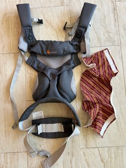 Ergo Baby 360 Carrier and Happy Potter Drool Bib