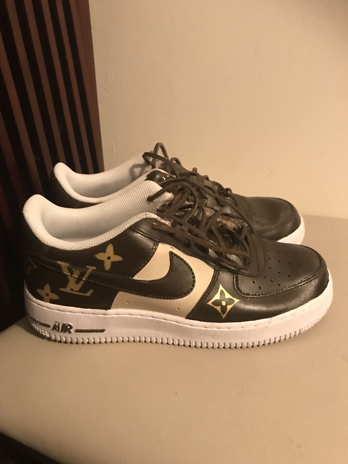 LV Air Forces 10.5 BRAND NEW for Sale in Huntington Park, CA - OfferUp