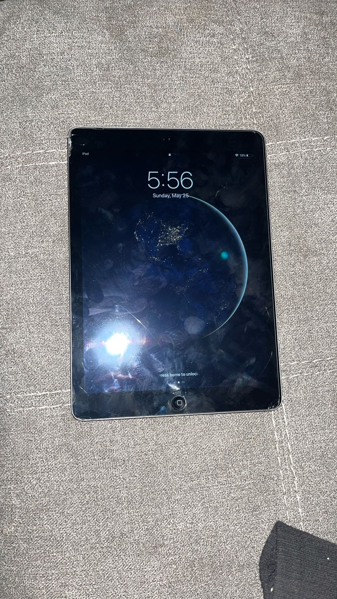 Apple iPad Air