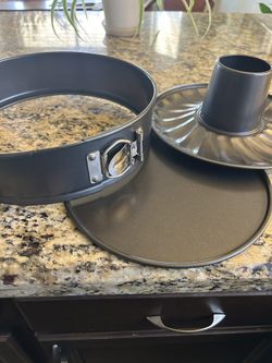 Springform Cake Pan