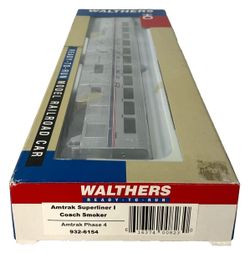Walthers HO Scale 932-6154 Amtrack Superliner I Phase 4 Coach Smoker Passenger