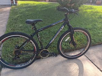 Ozone 500 Men's Fragment 29 in 21-Speed Mountain Bike