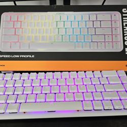 FNATIC Streak65 Speed Esports Gaming Keyboard | Compact | US ANSI Layout | Syntech 16ft USB Cable