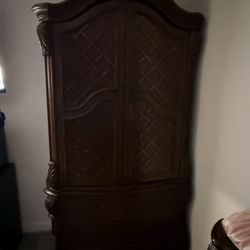 Furniture bedroom set