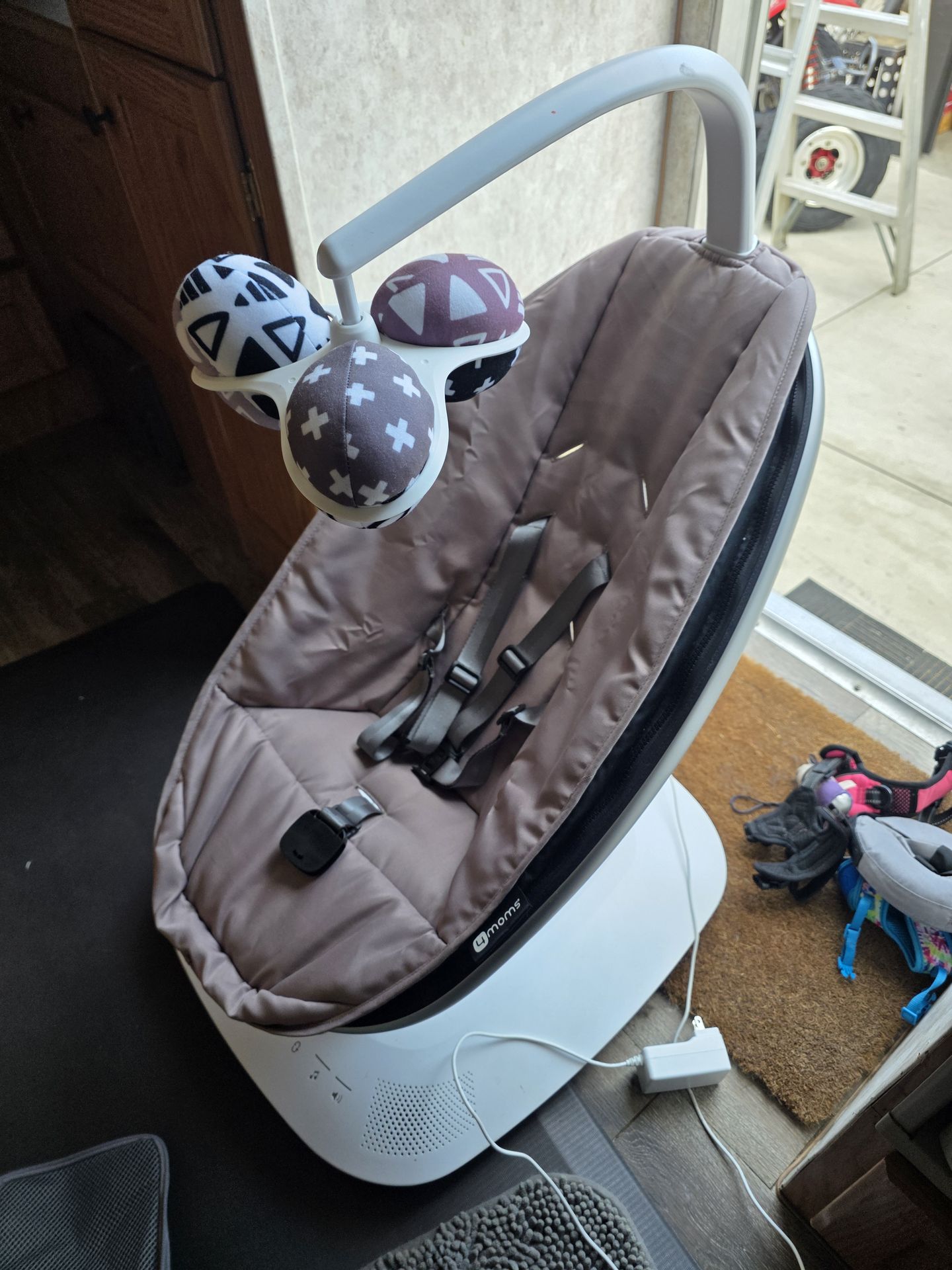 4moms baby rocker for Sale in Fullerton, CA - OfferUp