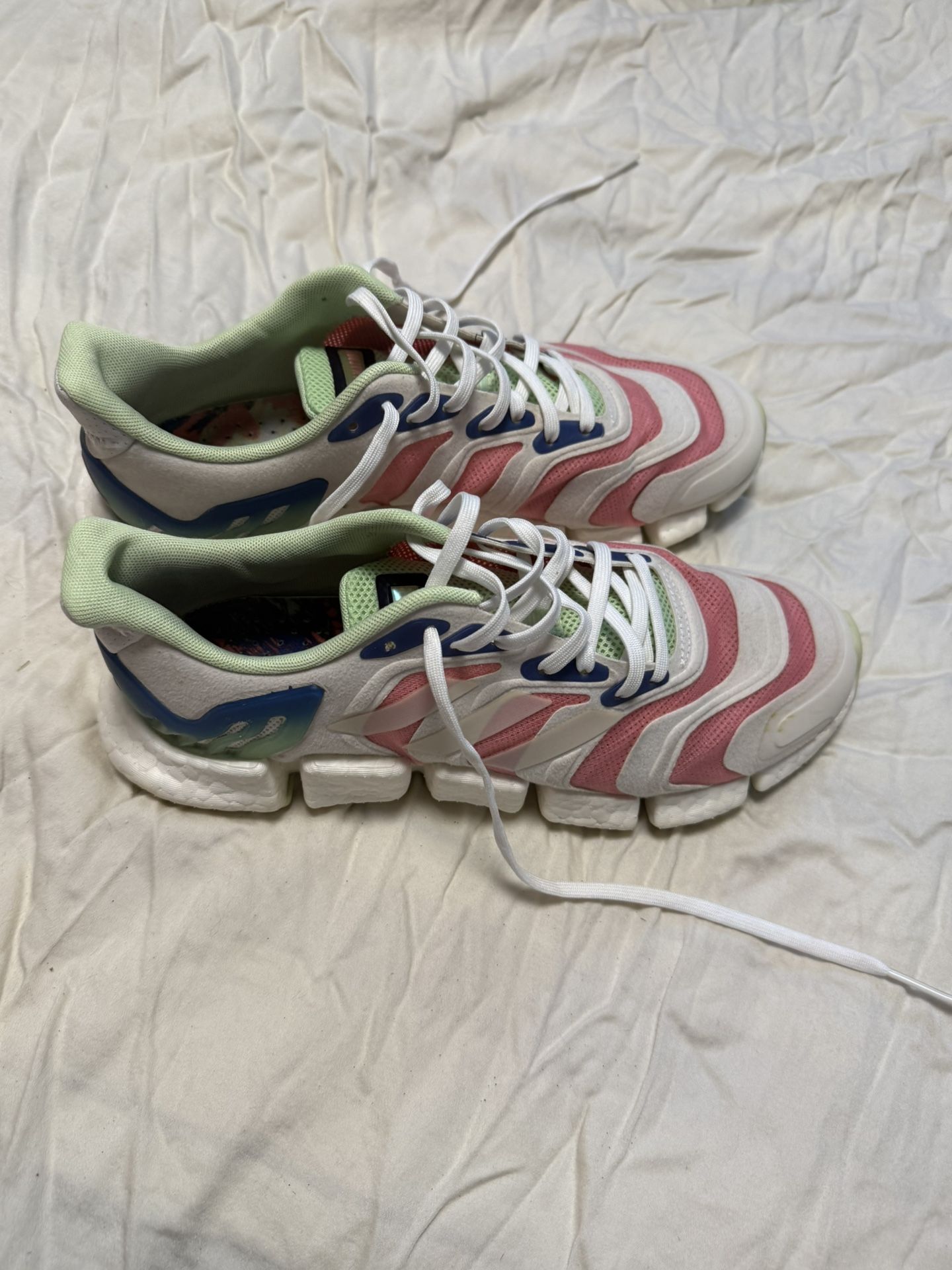 Men’s Size 10.5 Adidas Climacool Vento Glow Pink