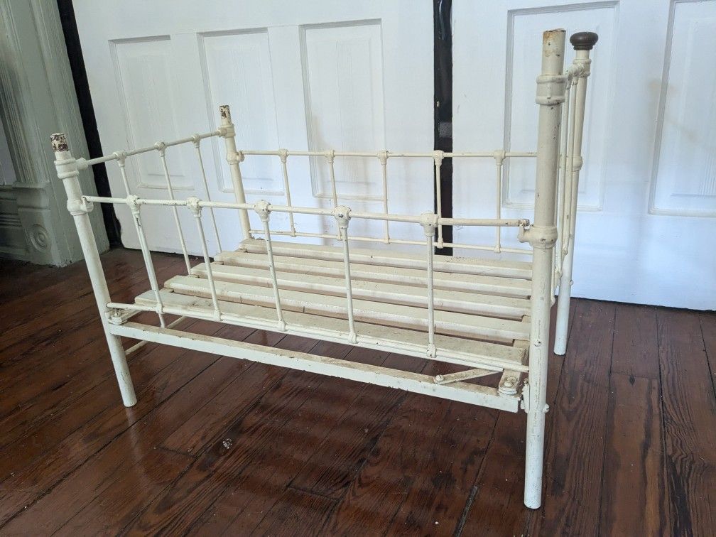 Antique Iron Nursery Doll Bed Crib