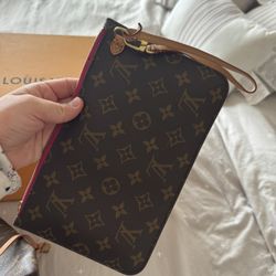 Louis Vuitton Makeup Bag 