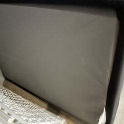 Denver Mattress Co. Full Bed Box spring