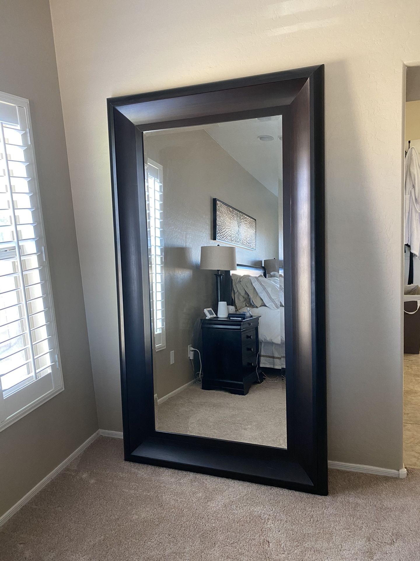 Large leaner/ floor mirror