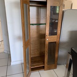 Furniture $25 Organizer, Storage, House And Office Furniture, Gun Savings Furniture, Gun Storage, Cabinet, Living Room Furniture, Sports Equipment.