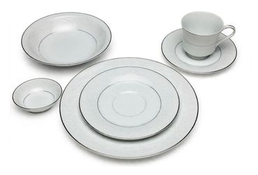 52 pc. Meito Paisley Embossed White Scroll Platinum Rim Set for 8.