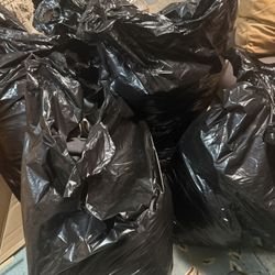 FREE 5 Massive Bags Of Women’s Clothes PENDING PICK UP