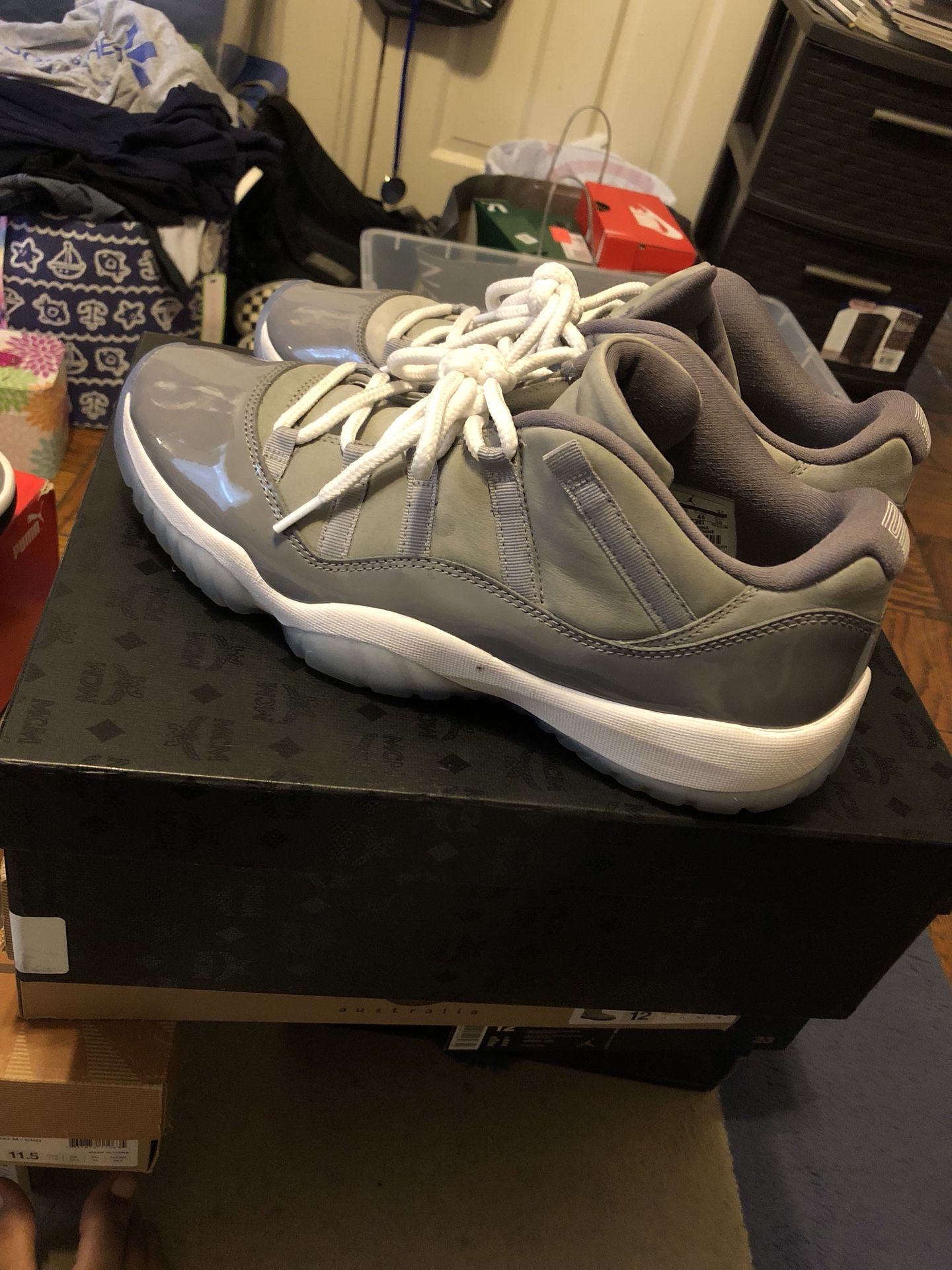 2018 cool grey 11