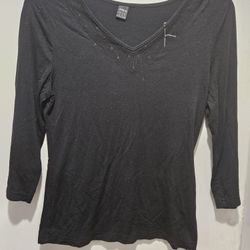 Ladies 6 Shein Black V-Neck Long Sleeve Top with Lace Accent Along V-Neck