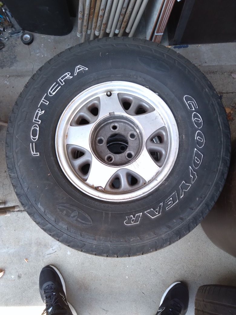 15" rims came off 92 chevy 1500 I have 3 of them