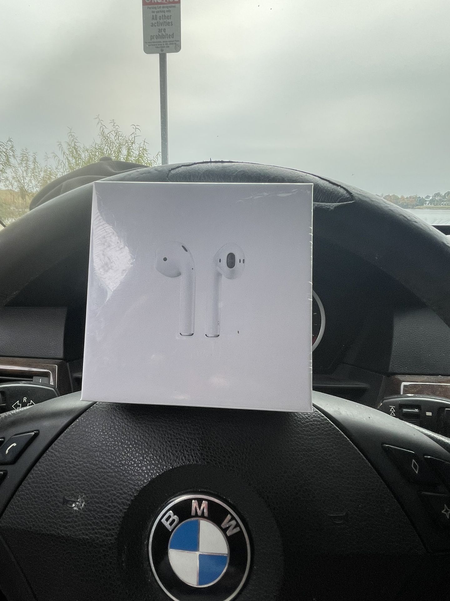 Gen2 AirPods 35$