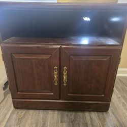 TV console 