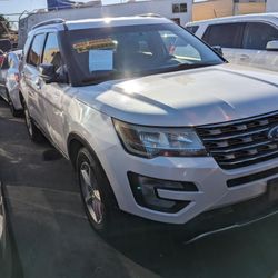 2017 Ford Explorer 
